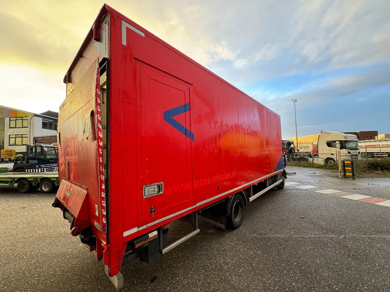 Renault D 14 4X2 EURO 6 3 SEATS TÜV TILL 10-2026 - Lastbil med skåp: bild 4 Renault D 14 4X2 EURO 6 3 SEATS TÜV TILL 10-2026 - Lastbil med skåp: bild 4