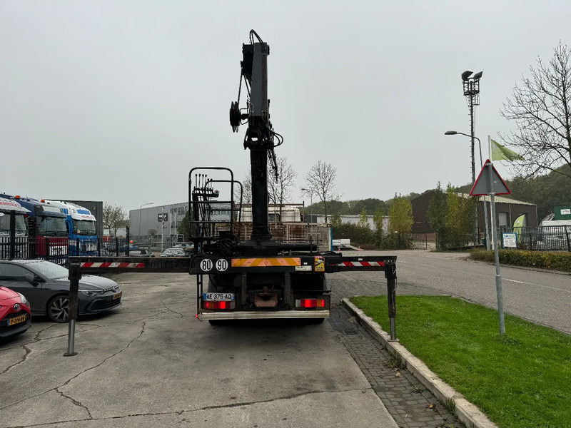 Scania P124-360 6X4 EURO 2 HIAB 200 C-5 ALL 2000 - Flakbil, Kranbil: bild 5 Scania P124-360 6X4 EURO 2 HIAB 200 C-5 ALL 2000 - Flakbil, Kranbil: bild 5