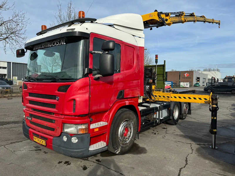 Scania P380 6X2 HIAB 288 + REMOTE CONTROL + PLATEAU - Kranbil: bild 1 Scania P380 6X2 HIAB 288 + REMOTE CONTROL + PLATEAU - Kranbil: bild 1