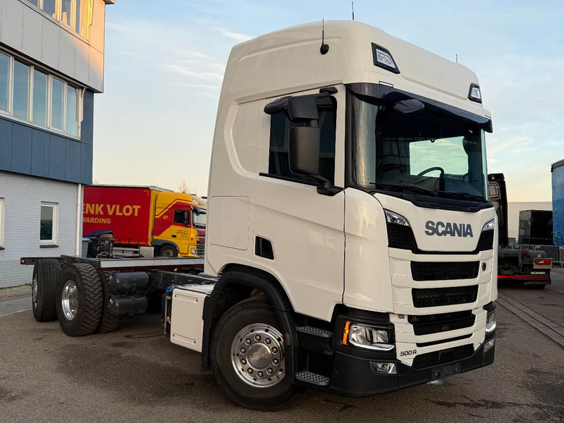 Scania R500 NGS 6X2 - ONLY 205.204 KM + STEERING & LIFTING AXLE - Chassi lastbil: bild 3 Scania R500 NGS 6X2 - ONLY 205.204 KM + STEERING & LIFTING AXLE - Chassi lastbil: bild 3