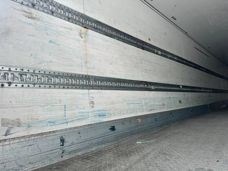 Schmitz Cargobull THERMO KING SLXE200 BPW AXLE - Kyl/ Frys semitrailer: bild 4 Schmitz Cargobull THERMO KING SLXE200 BPW AXLE - Kyl/ Frys semitrailer: bild 4