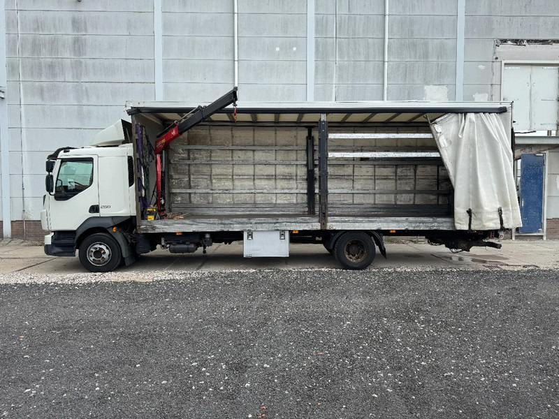 Volvo FL 250 4X2 EURO 6 + FASSI MICRO M25A.12 - Kapellbil, Kranbil: bild 2 Volvo FL 250 4X2 EURO 6 + FASSI MICRO M25A.12 - Kapellbil, Kranbil: bild 2