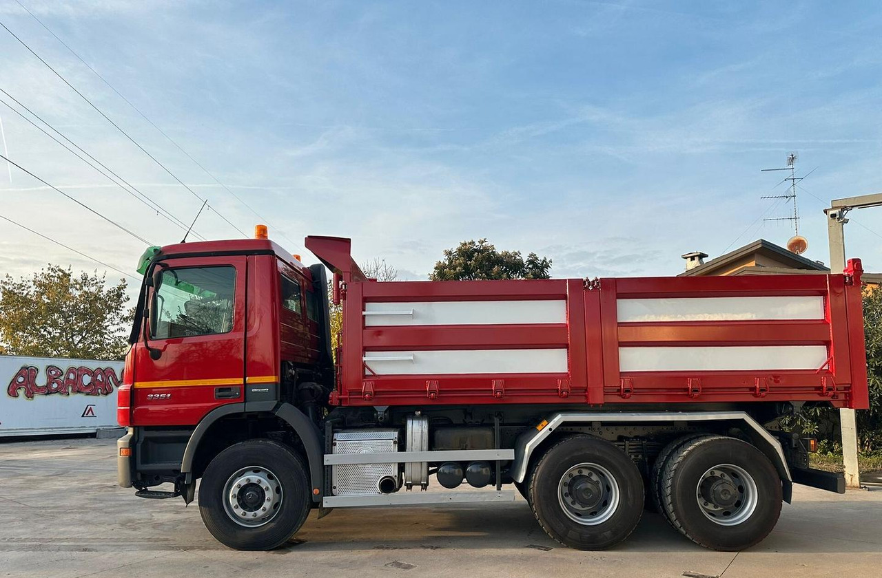 Mercedes Actros 3 assi 33 51 euro 5 - Flakbil: bild 2 Mercedes Actros 3 assi 33 51 euro 5 - Flakbil: bild 2