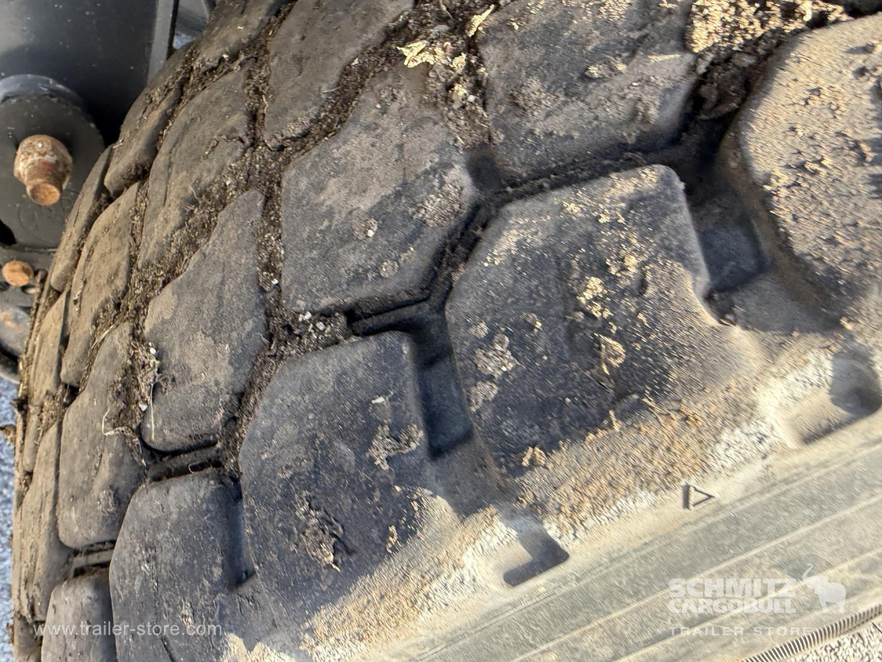 KAESSBOHRER Tipper steel half pipe body 27m³ - Tippbil semitrailer: bild 4 KAESSBOHRER Tipper steel half pipe body 27m³ - Tippbil semitrailer: bild 4