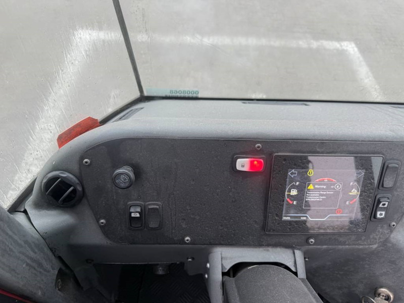 Dragbil Kalmar Terminal tractor / Terminal-Zugmaschine /: bild 12 Dragbil Kalmar Terminal tractor / Terminal-Zugmaschine /: bild 12