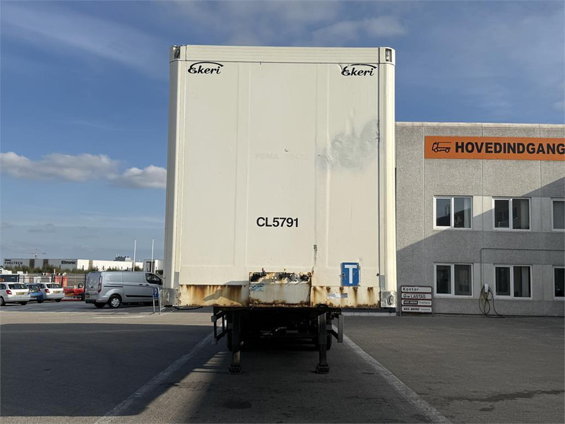 Ekeri 33 pl. - Skåp semitrailer: bild 2 Ekeri 33 pl. - Skåp semitrailer: bild 2