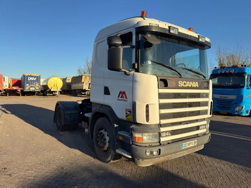 Scania 124L 420 A242X35CB - Dragbil: bild 3 Scania 124L 420 A242X35CB - Dragbil: bild 3