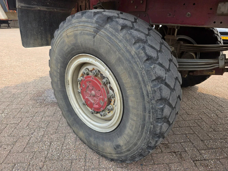 Släck/ Räddningsvagn Renault Midliner 210 M210 - 40BCA230: bild 19 Släck/ Räddningsvagn Renault Midliner 210 M210 - 40BCA230: bild 19