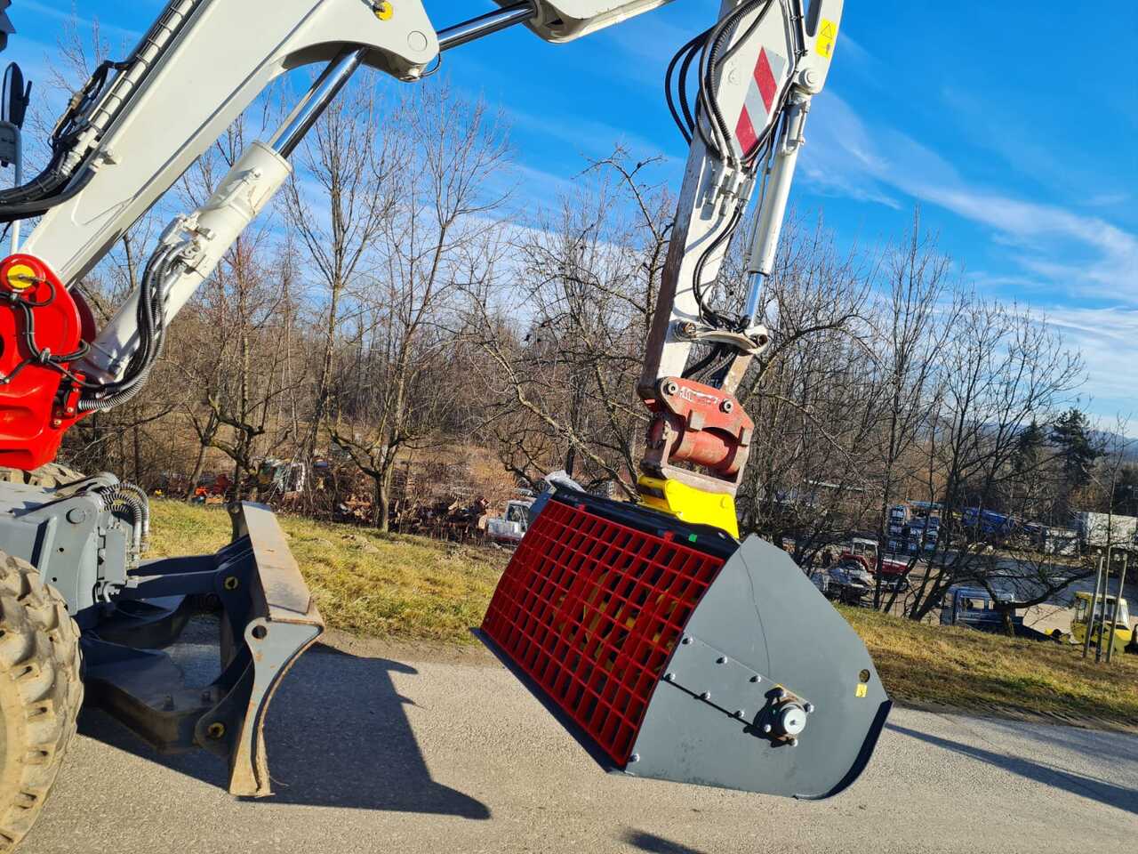 Concrete mixing bucket 180 cm for Excavator - Skopa för Bandgrävare: bild 3 Concrete mixing bucket 180 cm for Excavator - Skopa för Bandgrävare: bild 3