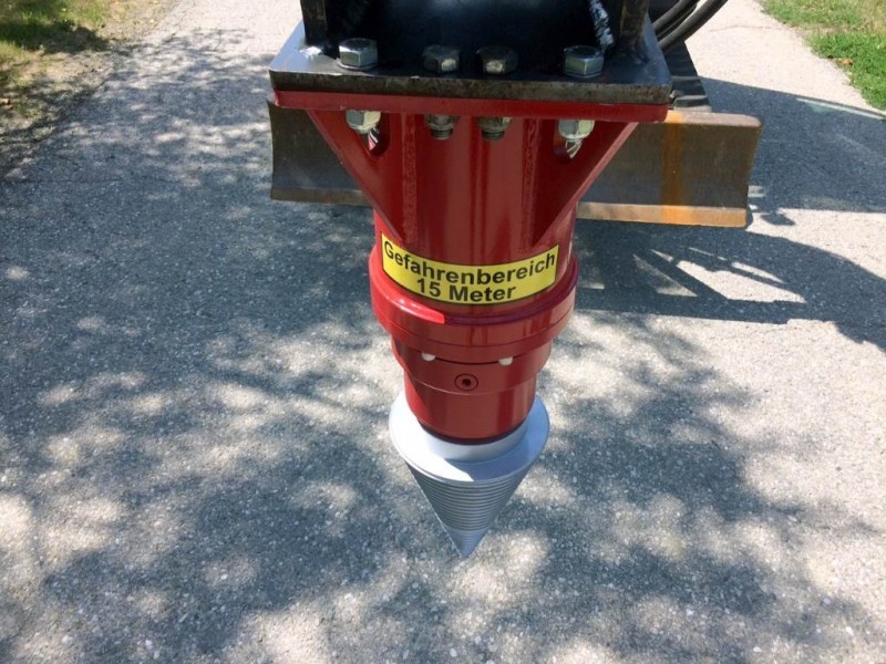 Geel KHS 50 - Vedklyv: bild 2 Geel KHS 50 - Vedklyv: bild 2