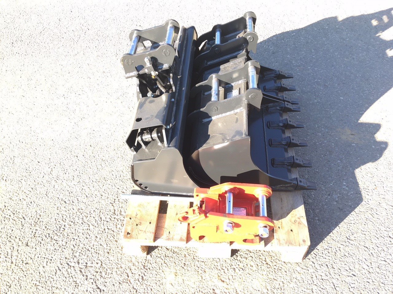 Geel-Martin Package of buckets - Skopa för Minigrävmaskin: bild 4 Geel-Martin Package of buckets - Skopa för Minigrävmaskin: bild 4