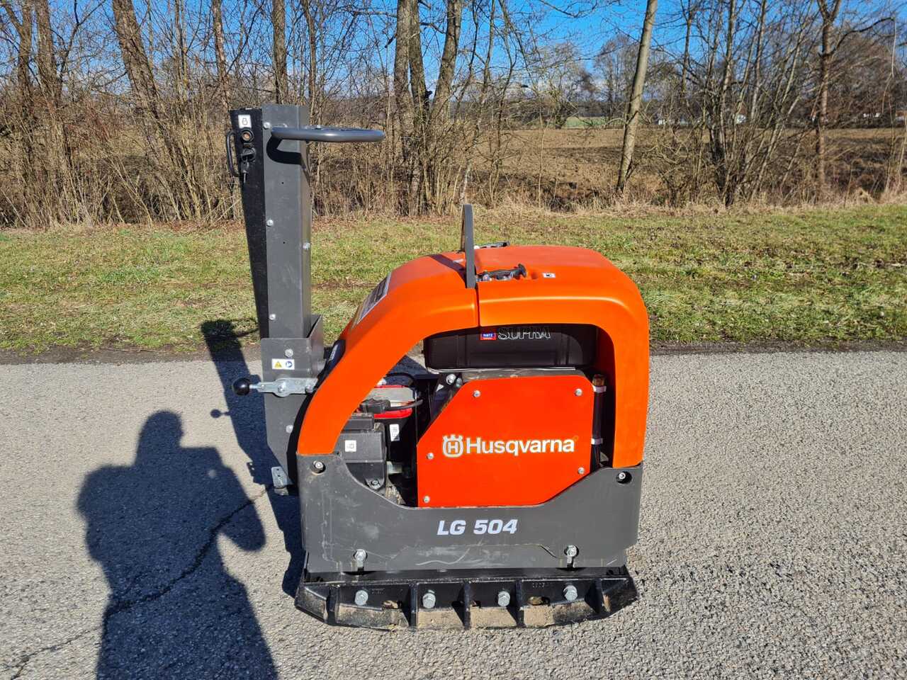 Husqvarna LG 504 - Vibroplatta: bild 1 Husqvarna LG 504 - Vibroplatta: bild 1