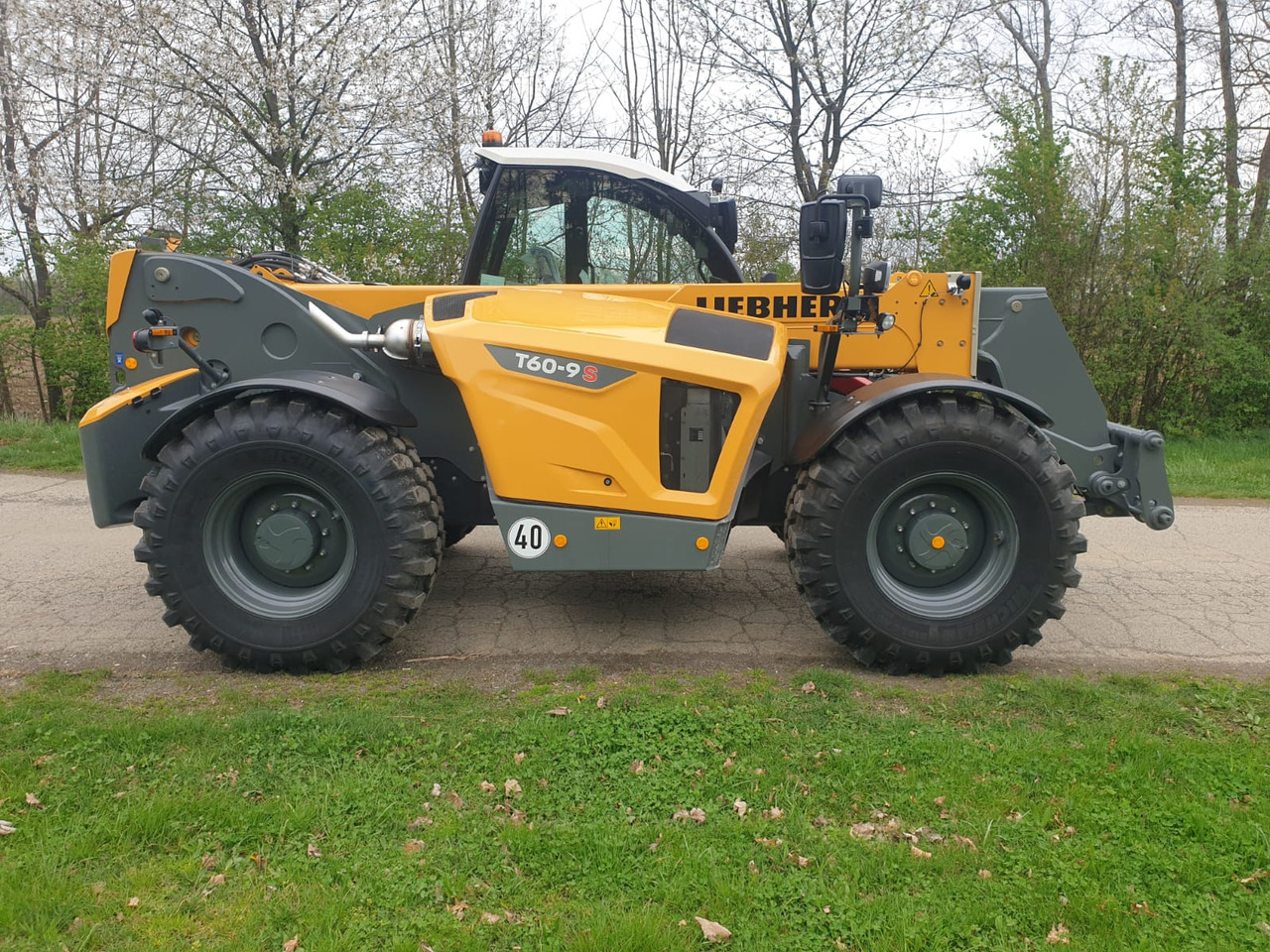 LIEBHERR T 60-9s - Teleskoplastar: bild 2 LIEBHERR T 60-9s - Teleskoplastar: bild 2