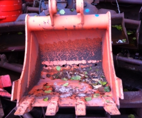 - Skopa för Minigrävmaskin: bild 5 - Skopa för Minigrävmaskin: bild 5