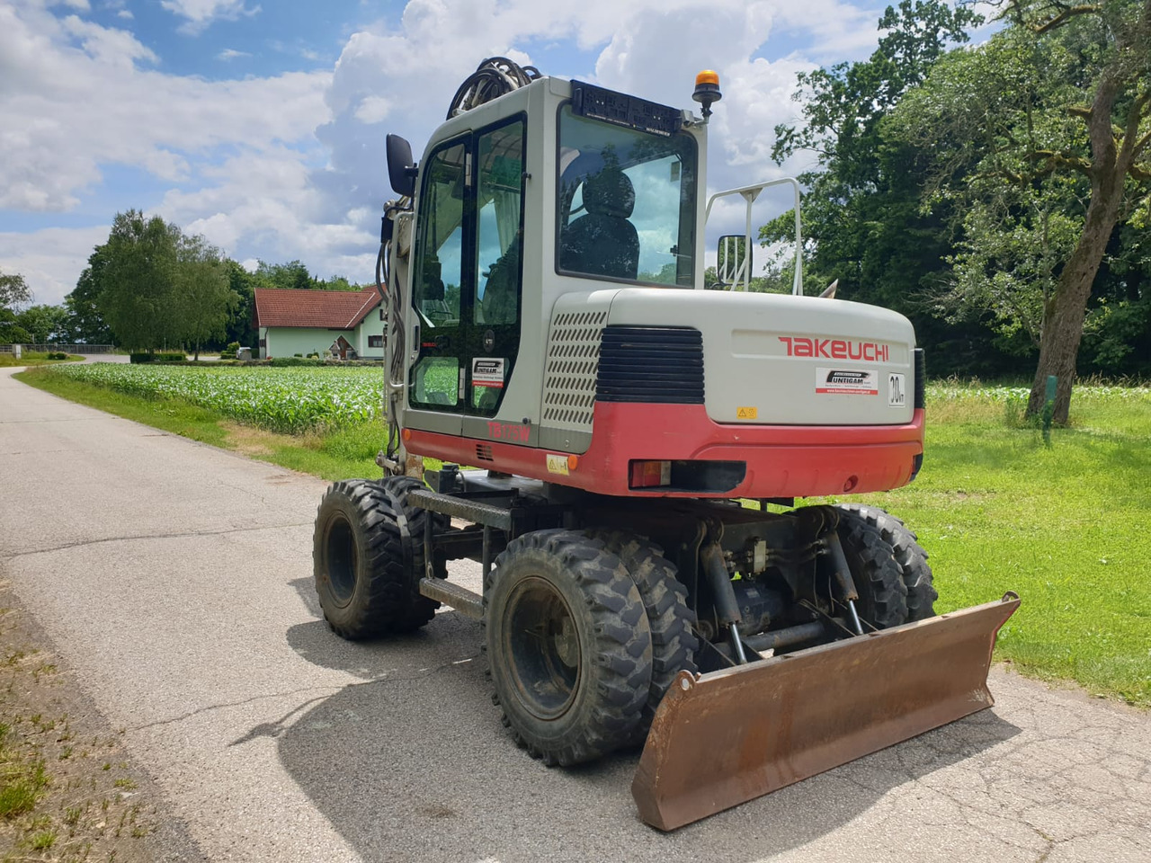 TAKEUCHI TB 175W - Grävmaskin på däck: bild 5 TAKEUCHI TB 175W - Grävmaskin på däck: bild 5