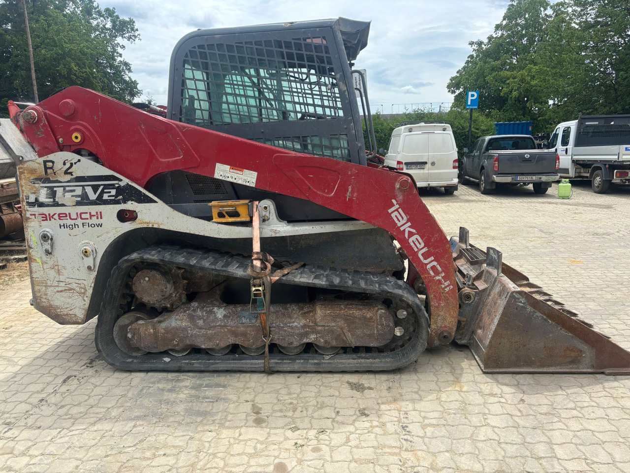Takeuchi TL 12 V-2 - Engine defektive - Kompaktlastare/ Slirstyrda lastare: bild 2 Takeuchi TL 12 V-2 - Engine defektive - Kompaktlastare/ Slirstyrda lastare: bild 2
