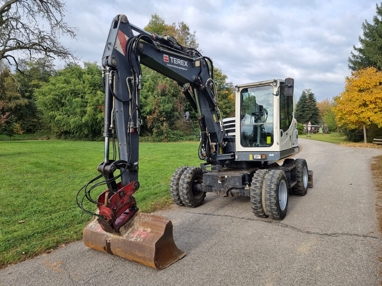 Terex TW 85 - Grävmaskin på däck: bild 3 Terex TW 85 - Grävmaskin på däck: bild 3