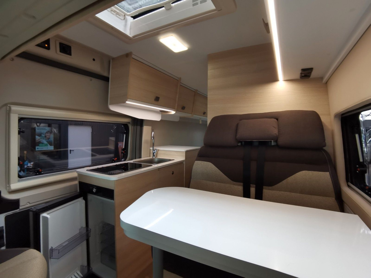 Campingbil Chausson V697 FIRST LINE / ZUBEHÖR-PAKET / EINZELBETTEN: bild 13