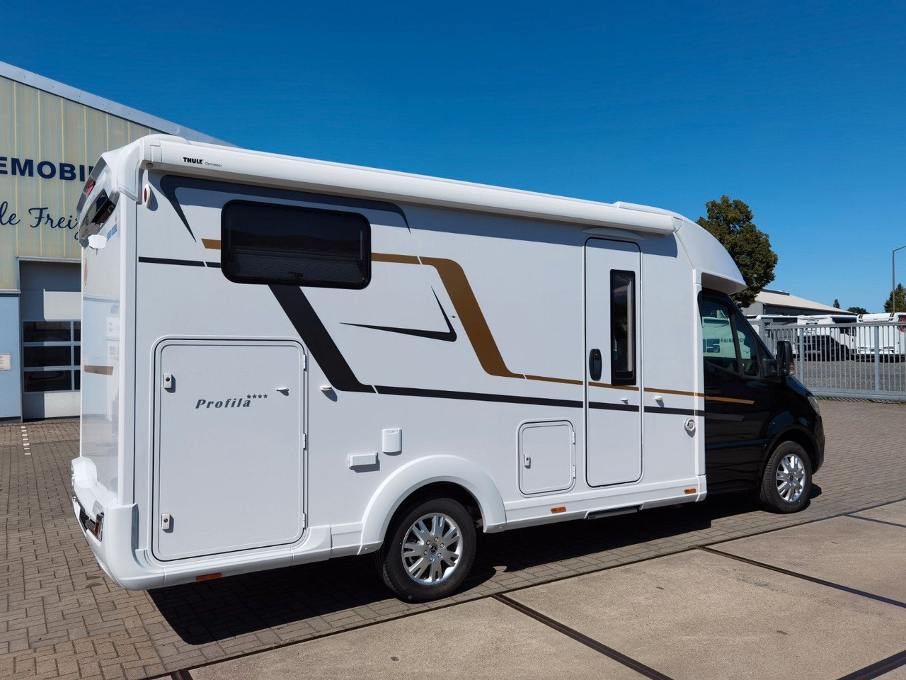 Eura Mobil PROFILA T 696 EB /-2025-/ S-PAKET / EINZELBETTEN - Halvintegrerad husbil: bild 4 Eura Mobil PROFILA T 696 EB /-2025-/ S-PAKET / EINZELBETTEN - Halvintegrerad husbil: bild 4