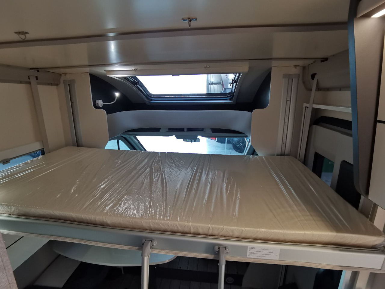 Halvintegrerad husbil Forster T 599 HB COUPÈ /-MODELL 2026- / 165PS-AUTOMATIK: bild 20 Halvintegrerad husbil Forster T 599 HB COUPÈ /-MODELL 2026- / 165PS-AUTOMATIK: bild 20