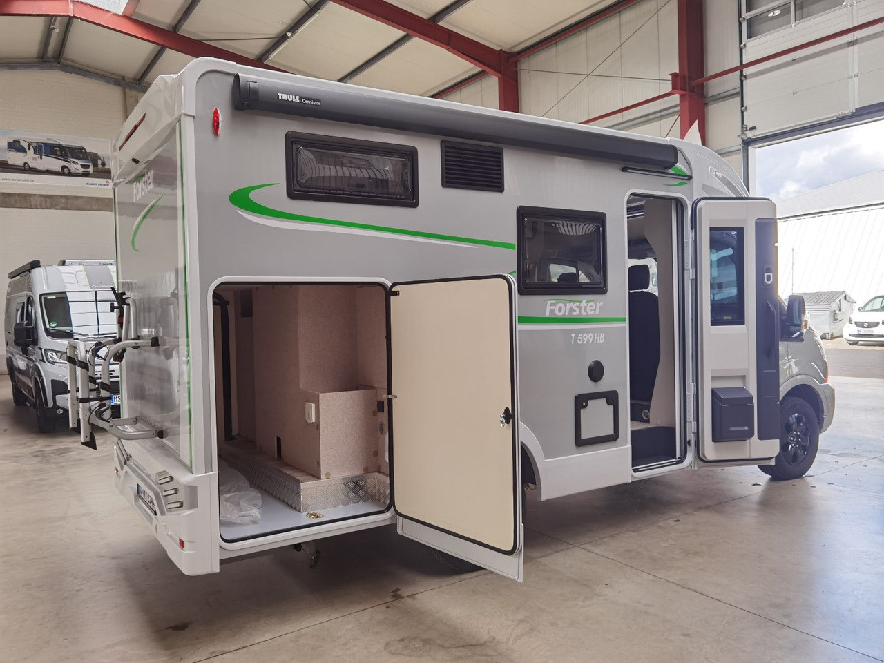 Halvintegrerad husbil Forster T 599 HBN COUPÈ /-2025-/165PS / SILVER - EDITION: bild 8 Halvintegrerad husbil Forster T 599 HBN COUPÈ /-2025-/165PS / SILVER - EDITION: bild 8