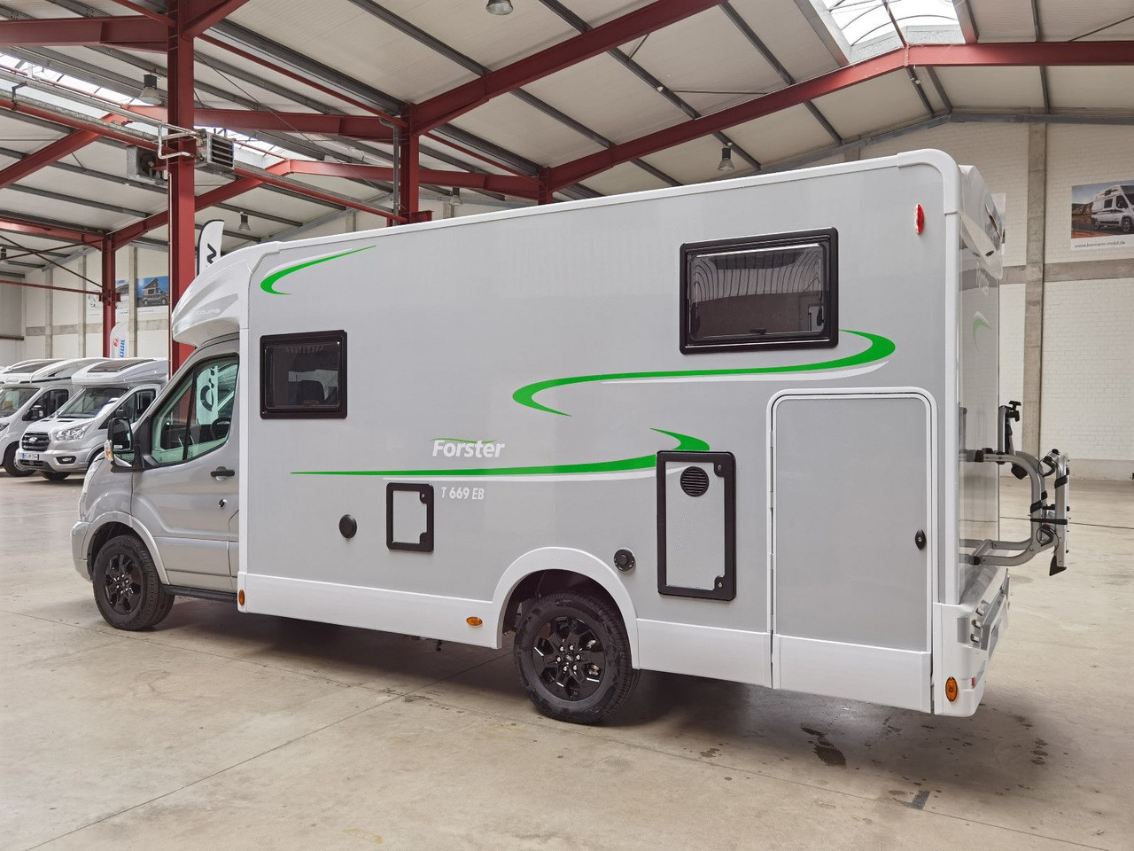 Forster T 669 EBN COUPÈ / 165PS-DSG / SILVER - EDITION - Halvintegrerad husbil: bild 5 Forster T 669 EBN COUPÈ / 165PS-DSG / SILVER - EDITION - Halvintegrerad husbil: bild 5