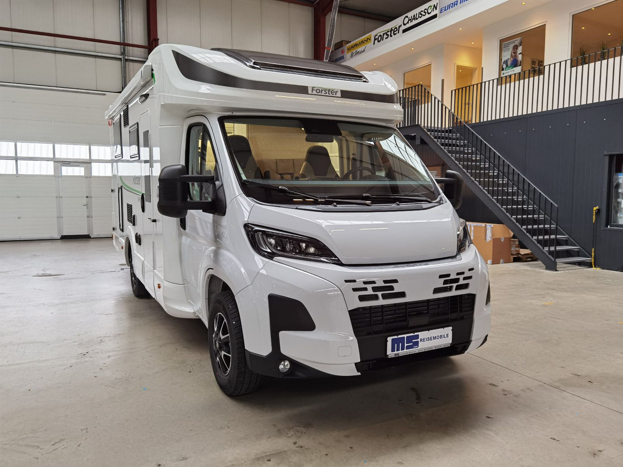 Halvintegrerad husbil Forster T 699 EB /-2025-/ 140PS/ EINZELBETTEN & HUBBETT: bild 9