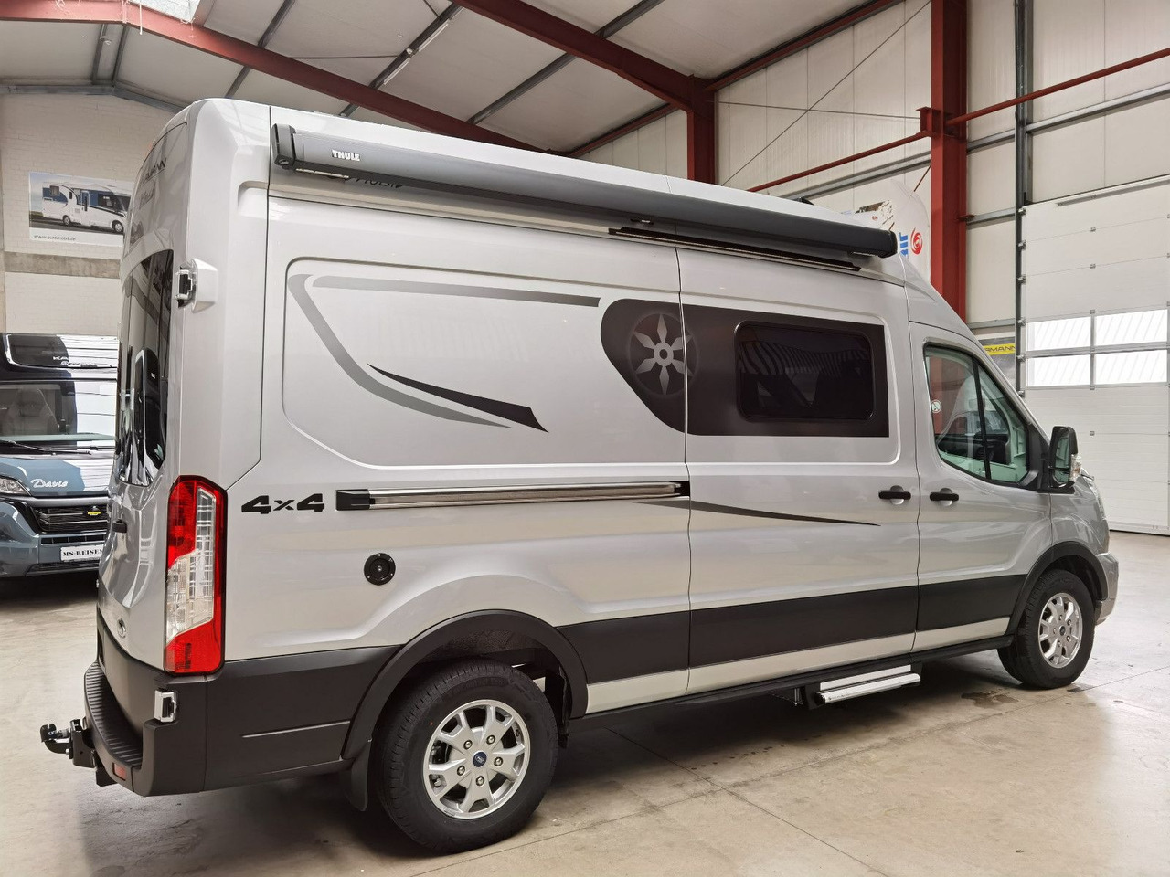 Karmann DEXTER 570 /170PS-4x4 /SOLAR/ AHK / EINZELBETTEN - Campingbil: bild 4 Karmann DEXTER 570 /170PS-4x4 /SOLAR/ AHK / EINZELBETTEN - Campingbil: bild 4