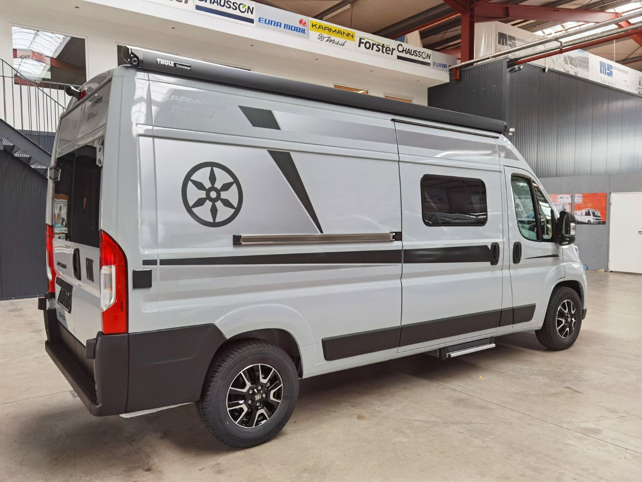 Karmann DEXTER 580 /- 2026 -/ SKY-ROOF & MULTIMEDIA - Campingbil: bild 4 Karmann DEXTER 580 /- 2026 -/ SKY-ROOF & MULTIMEDIA - Campingbil: bild 4