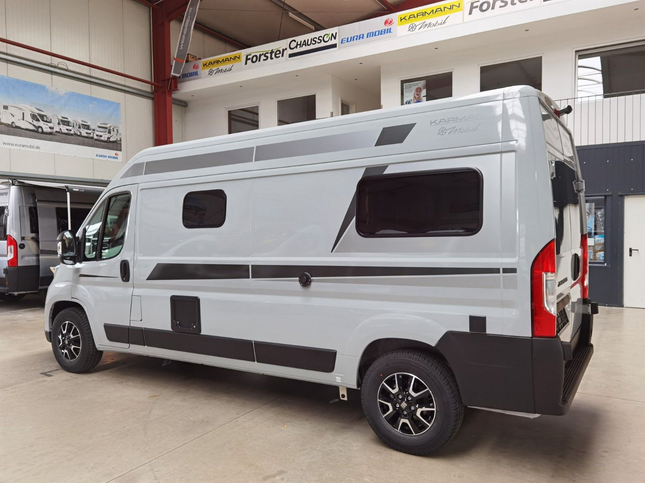 Karmann DEXTER 600 / -2026-/ EINZELBETTEN & BAR VERSION - Campingbil: bild 5 Karmann DEXTER 600 / -2026-/ EINZELBETTEN & BAR VERSION - Campingbil: bild 5
