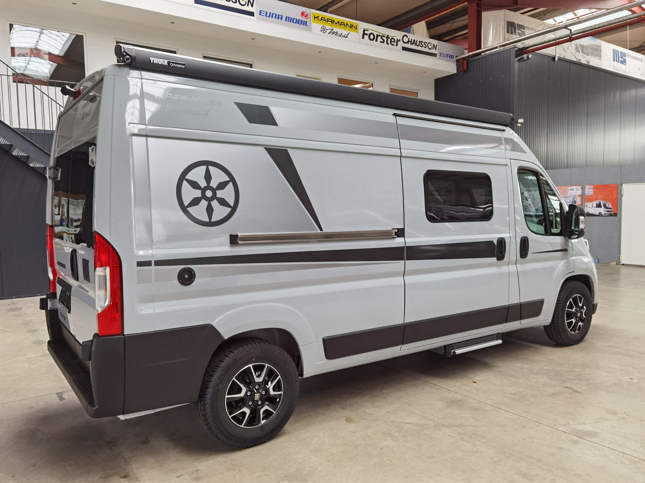 Karmann DEXTER 600 / -2026-/ EINZELBETTEN & BAR VERSION - Campingbil: bild 4 Karmann DEXTER 600 / -2026-/ EINZELBETTEN & BAR VERSION - Campingbil: bild 4