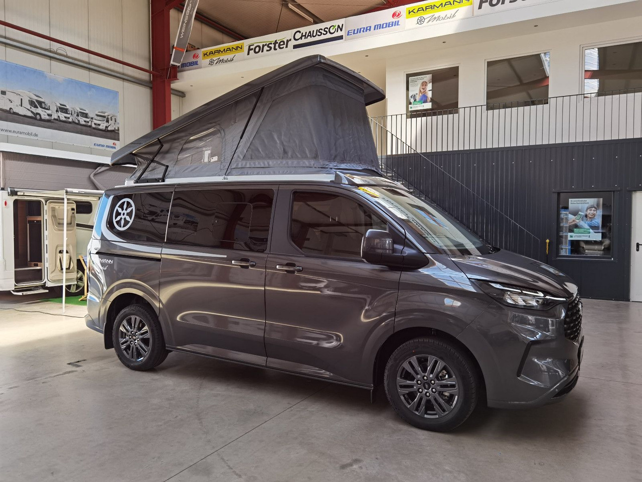 Karmann DUNCAN 505 -500 / 170PS - DSG / 7xSITZPLÄTZE - Campingbil: bild 4 Karmann DUNCAN 505 -500 / 170PS - DSG / 7xSITZPLÄTZE - Campingbil: bild 4