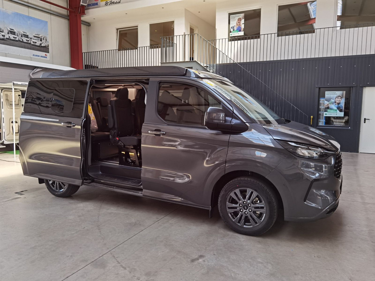 Campingbil Karmann DUNCAN 505 -500 / 170PS - DSG / 7xSITZPLÄTZE: bild 14 Campingbil Karmann DUNCAN 505 -500 / 170PS - DSG / 7xSITZPLÄTZE: bild 14