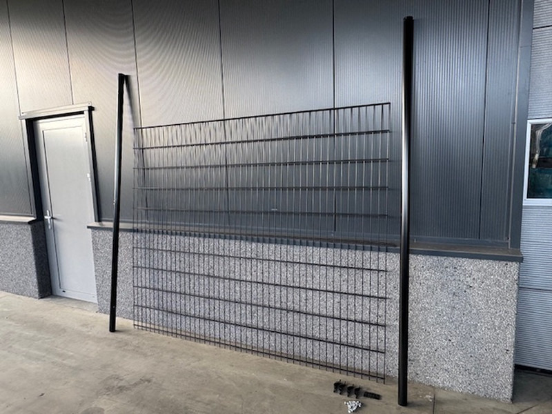 Sierhekwerk, dubbelstaafmat 8/6/8, drankhekken, OP=OP!! sierhekwerk, dubbelstaafmat 8/6/8, drankhekken, OP=OP!! - Byggmaskiner: bild 4 Sierhekwerk, dubbelstaafmat 8/6/8, drankhekken, OP=OP!! sierhekwerk, dubbelstaafmat 8/6/8, drankhekken, OP=OP!! - Byggmaskiner: bild 4