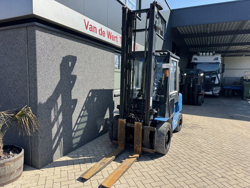 Caterpillar DP35K - Dieseltruck: bild 4 Caterpillar DP35K - Dieseltruck: bild 4