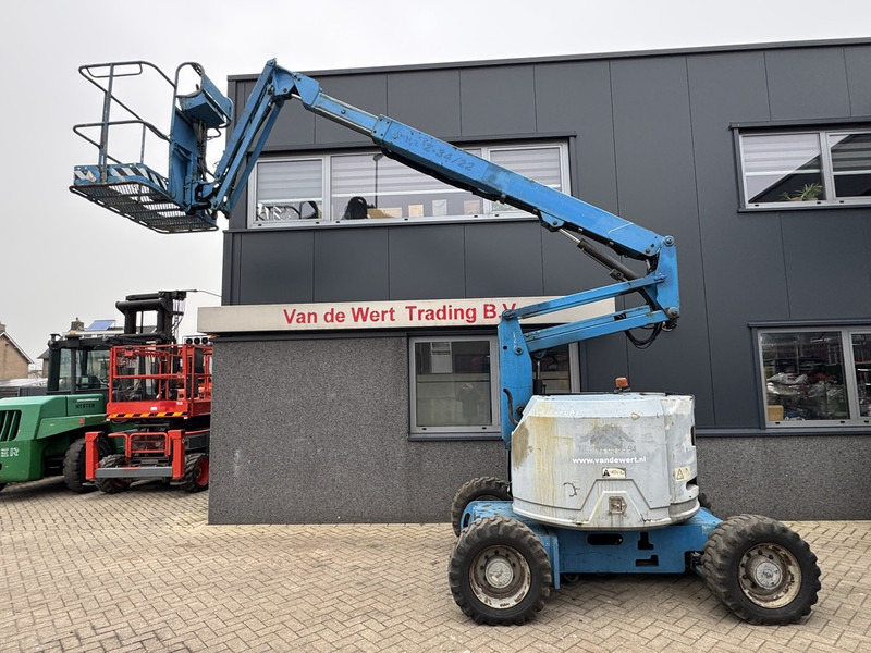 Genie Z-34/22 Knikarmhoogwerker 12.5M werkhoogte 4X4 Kubota Diesel 2007 - Bomlift: bild 5 Genie Z-34/22 Knikarmhoogwerker 12.5M werkhoogte 4X4 Kubota Diesel 2007 - Bomlift: bild 5