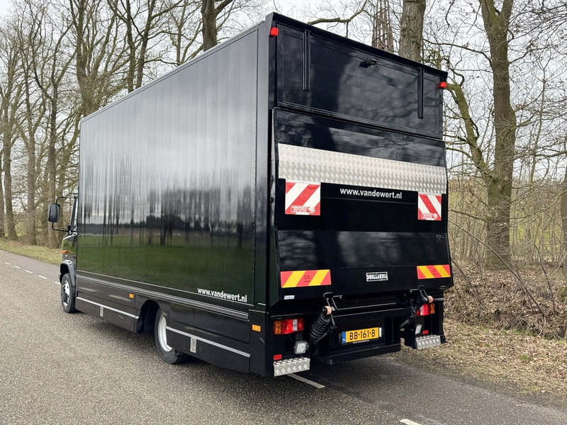 Mercedes-Benz vario 814 D - Lastbil med skåp: bild 2 Mercedes-Benz vario 814 D - Lastbil med skåp: bild 2