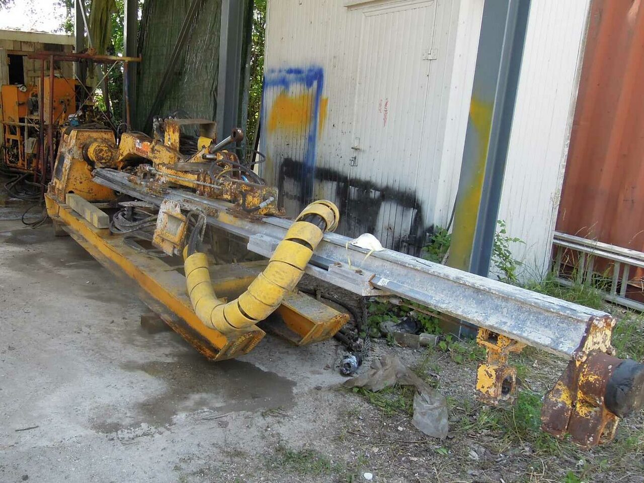 AtlasCopco BUT 6 EH drill boom - Fullortsborrmaskin: bild 1 AtlasCopco BUT 6 EH drill boom - Fullortsborrmaskin: bild 1
