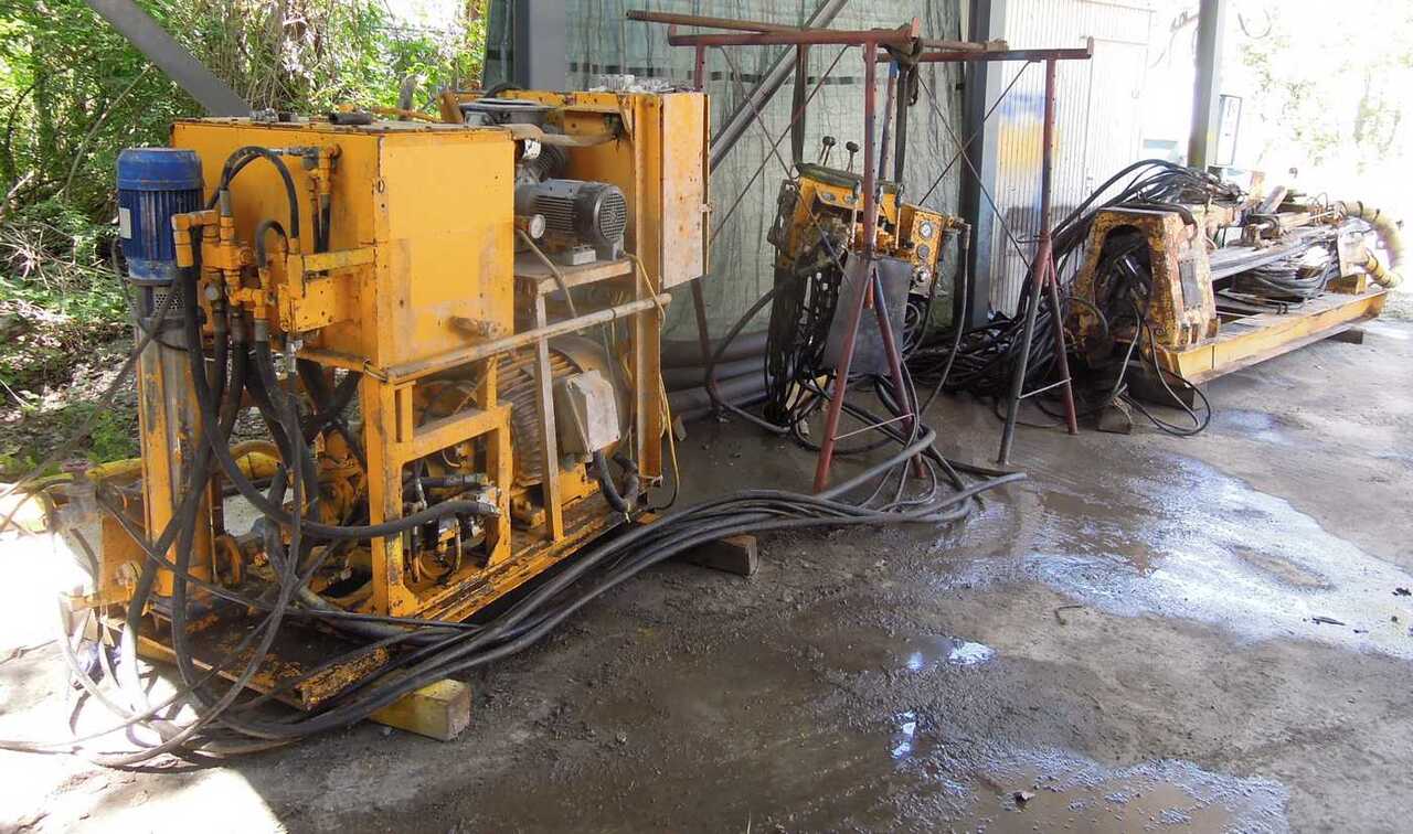 AtlasCopco BUT 6 EH drill boom - Fullortsborrmaskin: bild 3 AtlasCopco BUT 6 EH drill boom - Fullortsborrmaskin: bild 3