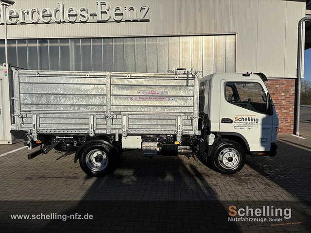 FUSO 7C15 - Flakbil: bild 2 FUSO 7C15 - Flakbil: bild 2