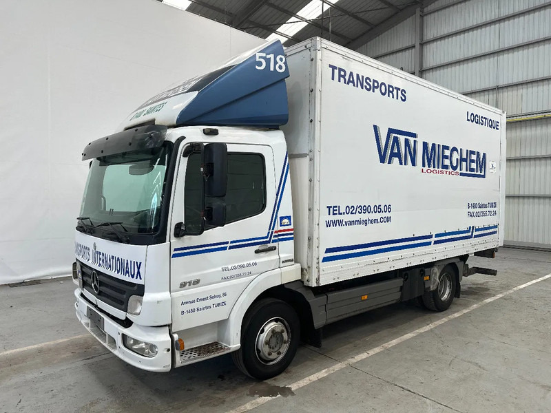 Mercedes-Benz Atego 918 - Lastbil med skåp: bild 2 Mercedes-Benz Atego 918 - Lastbil med skåp: bild 2