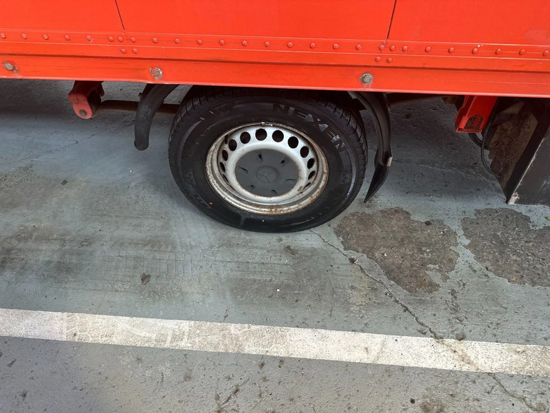 Mercedes-Benz Sprinter 316 - Volymskåp: bild 4 Mercedes-Benz Sprinter 316 - Volymskåp: bild 4