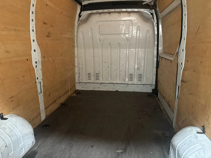 Renault Master 2.3 - Skåpbil: bild 5 Renault Master 2.3 - Skåpbil: bild 5