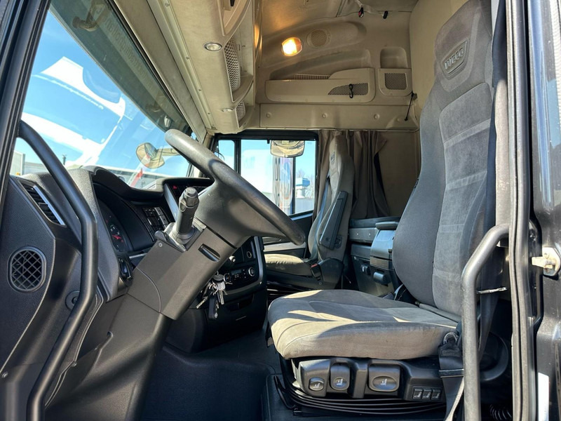 Leasa Iveco AS440S46T/FP-LT HI-WAY 2x fueltank height adjustable 5th wheel Iveco AS440S46T/FP-LT HI-WAY 2x fueltank height adjustable 5th wheel: bild 18 Leasa Iveco AS440S46T/FP-LT HI-WAY 2x fueltank height adjustable 5th wheel Iveco AS440S46T/FP-LT HI-WAY 2x fueltank height adjustable 5th wheel: bild 18