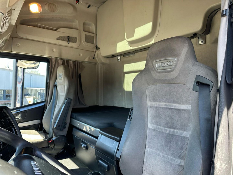 Leasa Iveco AS440S46T/FP-LT HI-WAY 2x fueltank height adjustable 5th wheel Iveco AS440S46T/FP-LT HI-WAY 2x fueltank height adjustable 5th wheel: bild 9 Leasa Iveco AS440S46T/FP-LT HI-WAY 2x fueltank height adjustable 5th wheel Iveco AS440S46T/FP-LT HI-WAY 2x fueltank height adjustable 5th wheel: bild 9