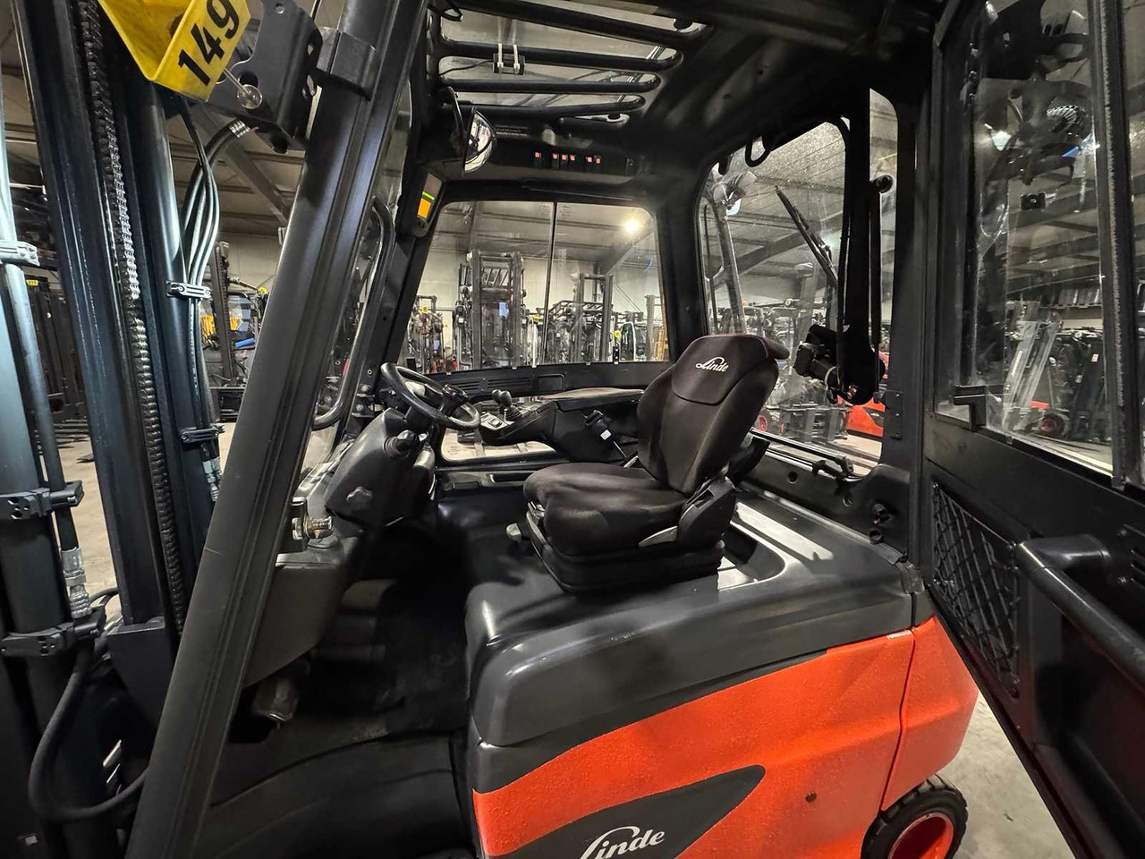 Motviktstruck 06/2023 SERVICE + UVV 11/2026 LINDE E35HL 3.500KG 3.+4. VALVE 180CM FORK ADJUSTER ELECTRIC FORKLIFT 8.839 HOURS: bild 17 Motviktstruck 06/2023 SERVICE + UVV 11/2026 LINDE E35HL 3.500KG 3.+4. VALVE 180CM FORK ADJUSTER ELECTRIC FORKLIFT 8.839 HOURS: bild 17