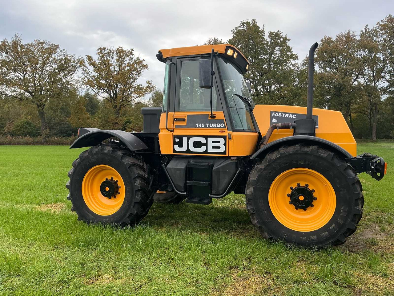 1993 JCB FASTRAC 145 TURBO ALL-WHEEL DRIVE TRACTOR - Traktor: bild 5 1993 JCB FASTRAC 145 TURBO ALL-WHEEL DRIVE TRACTOR - Traktor: bild 5