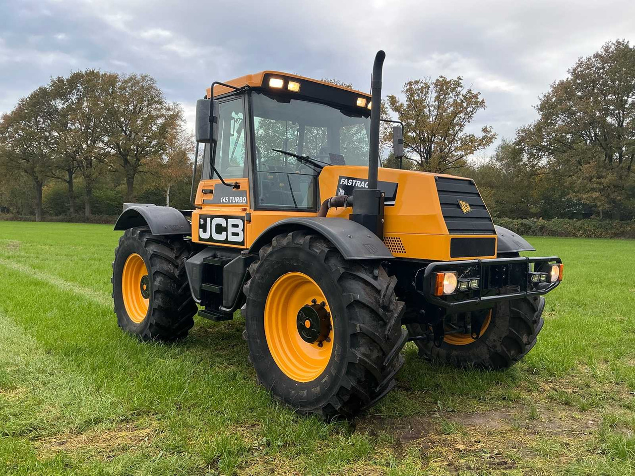 1993 JCB FASTRAC 145 TURBO ALL-WHEEL DRIVE TRACTOR - Traktor: bild 4 1993 JCB FASTRAC 145 TURBO ALL-WHEEL DRIVE TRACTOR - Traktor: bild 4