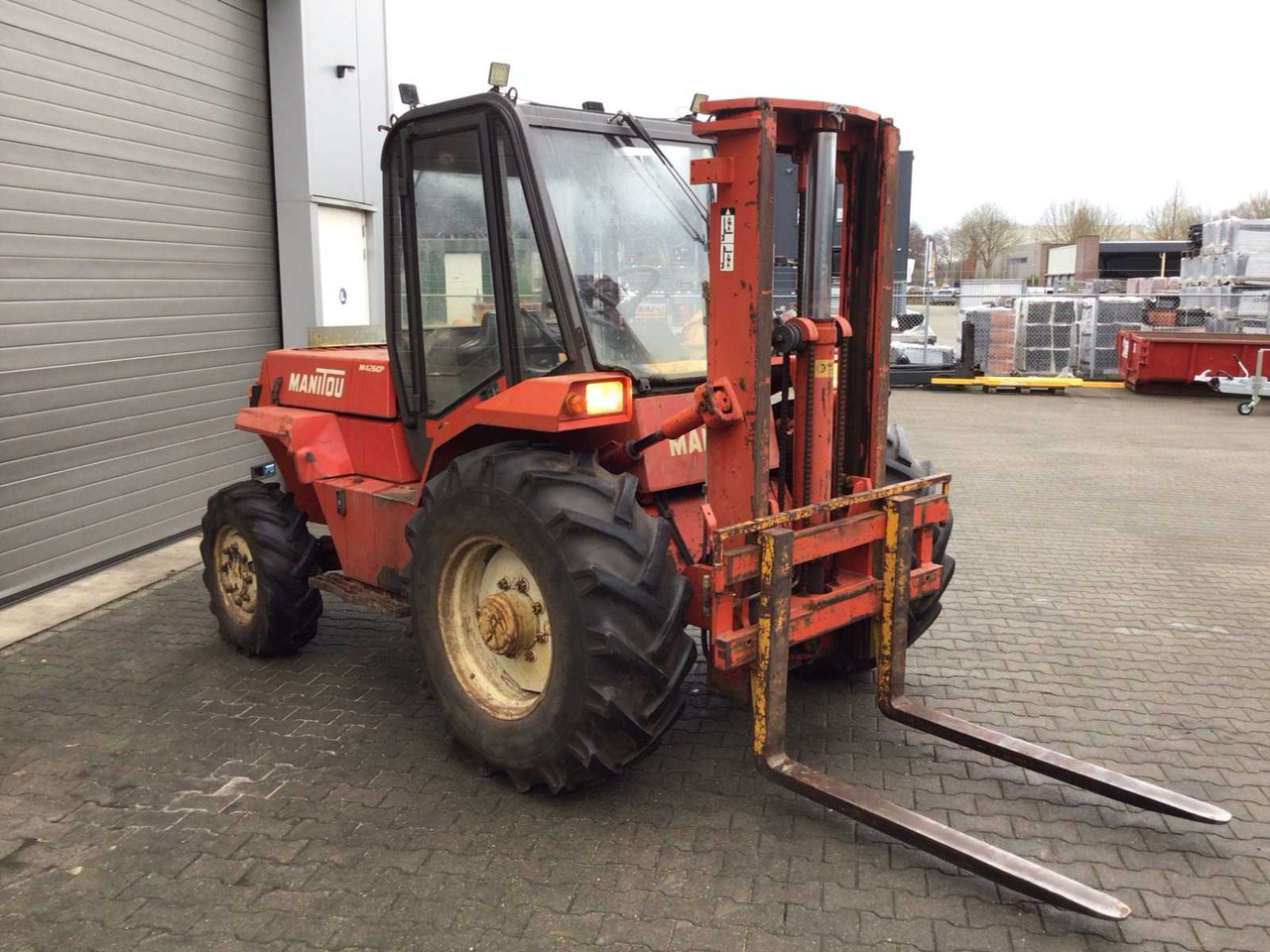 1997 MANITOU M426CP ROUGH TERRAIN FORKLIFT - Motviktstruck: bild 2 1997 MANITOU M426CP ROUGH TERRAIN FORKLIFT - Motviktstruck: bild 2