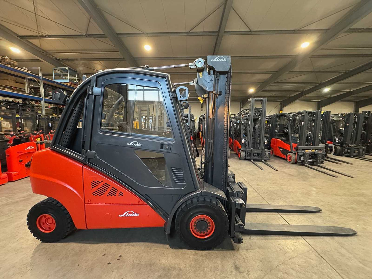 2008 SERVICE + UVV 01/2026 LINDE H35T 3.500KG 3.+4. VALVE WIDER 148CM FORK ADJUSTER GAS FORKLIFT FORKLIFT 10.543 HOURS - Motviktstruck: bild 5 2008 SERVICE + UVV 01/2026 LINDE H35T 3.500KG 3.+4. VALVE WIDER 148CM FORK ADJUSTER GAS FORKLIFT FORKLIFT 10.543 HOURS - Motviktstruck: bild 5